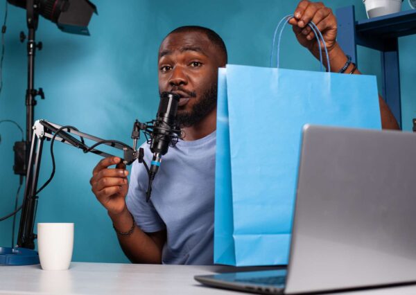 Bitcoin Blitz: Leveraging Live Giveaways Online