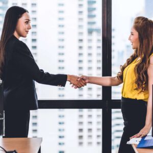 E-Commerce Start-Up Mastery: Launching Ventures