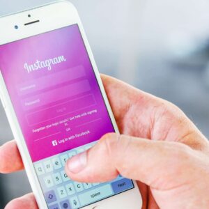Instagram Strategies in a Competitive Market