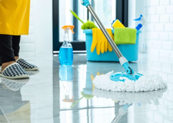 Maintaining Lab Cleanliness and Safety