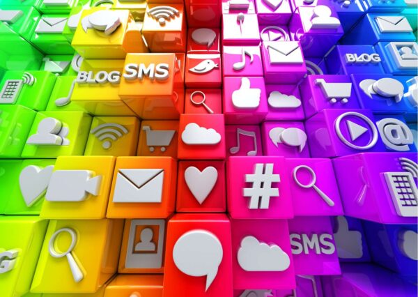 Storytelling on Social Media: Crafting Impactful Narratives