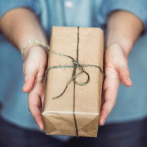 The Art of Sharing: Spreading Joy Through Generosity